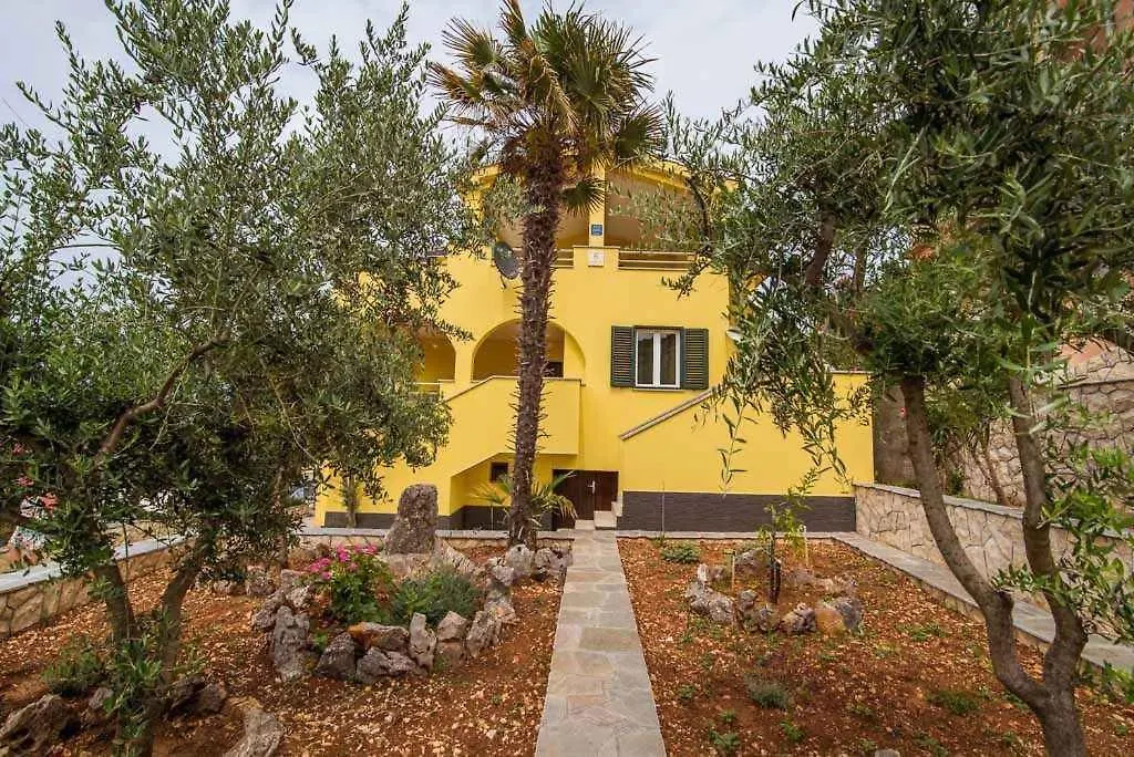 Apartment Vrbnik 1